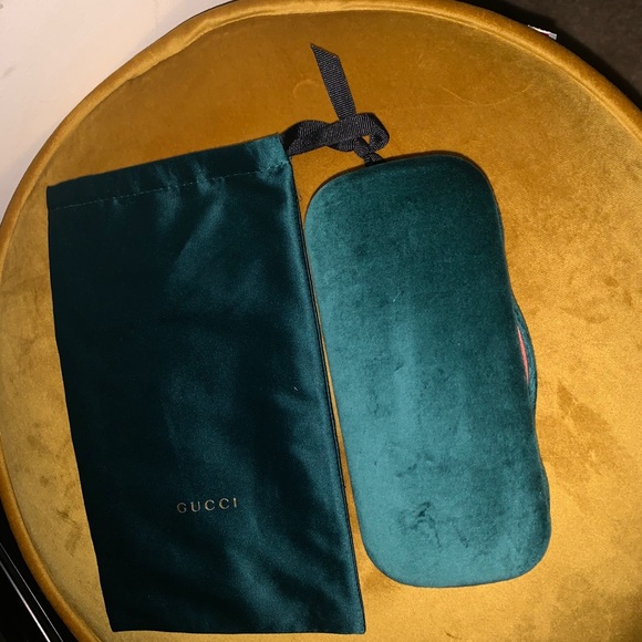 Gucci Women’s Cat Eye Sunglasses - Picture 12 of 13